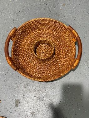 Handwoven Wicker Serving Basket with Wooden Handles - Brown